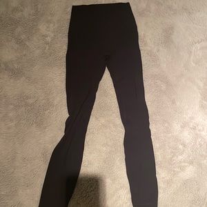 Women’s lulu leggings